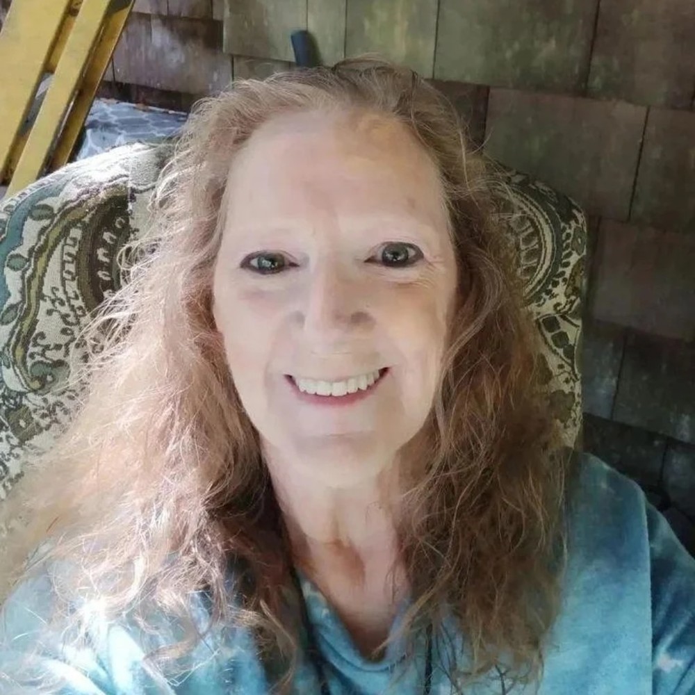 Meet your Posher, Deborah